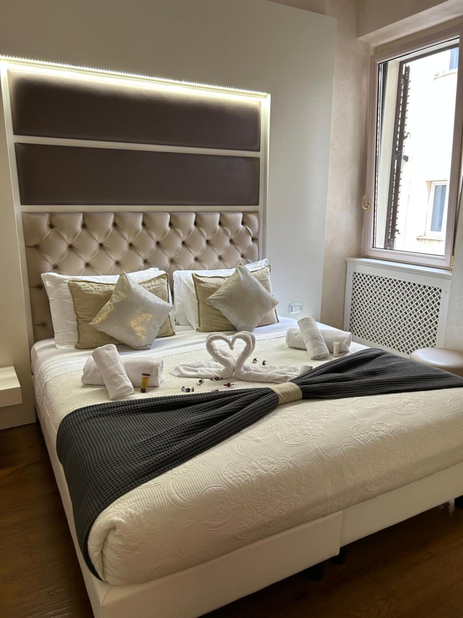 Piazza Venezia Luxury Suite Rom Exteriör bild